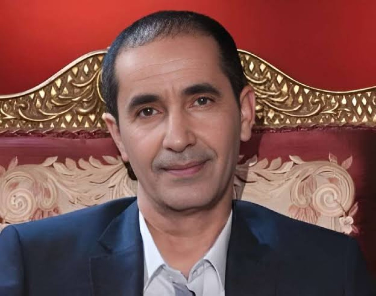 أزيلوا شعارات الحوثي من جدران بيوتكم حتى لا تستهدفكم الصواريخ
