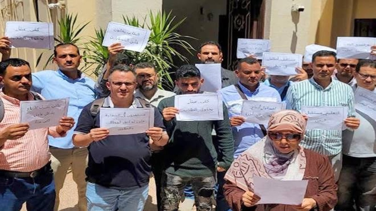 الطلبة اليمنيون في مصر يناشدون العليمي بالتدخل العاجل لإنهاء معاناتهم