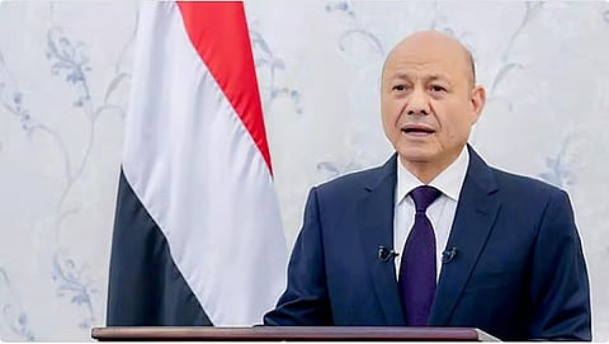 تصعيد "زلزالي" في اليمن: العليمي ينهي الشراكة العسكرية مع الإمارات والسعودية تمهل أبوظبي 24 ساعة للانسحاب