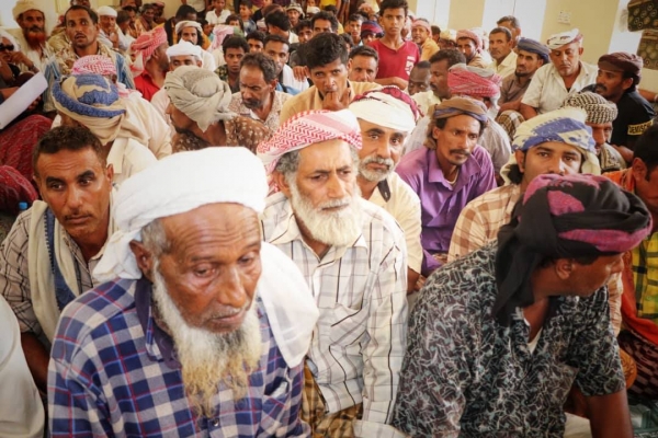 مشايخ وأعيان سقطرى يؤكدون على ضرورة إخراج المليشيات المسلحة من الجزيرة