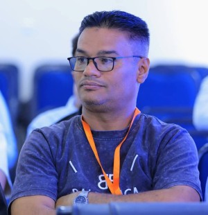 أنمار إسكندر